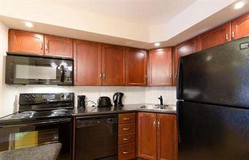 Royal Stays Suites - Blue Jays Way 토론토 외부 사진